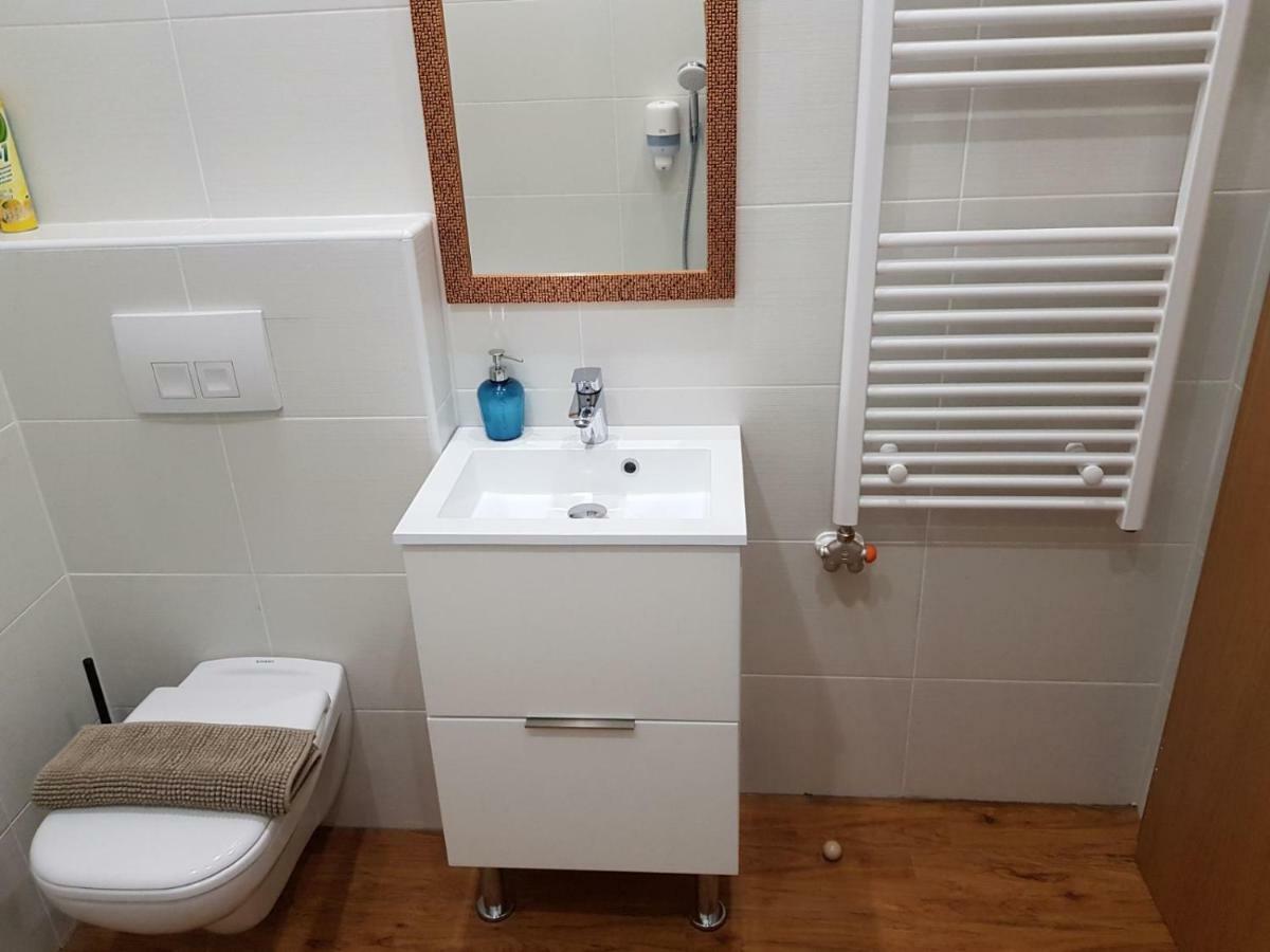 Renaissance Studio Apartment Budapeste Exterior foto