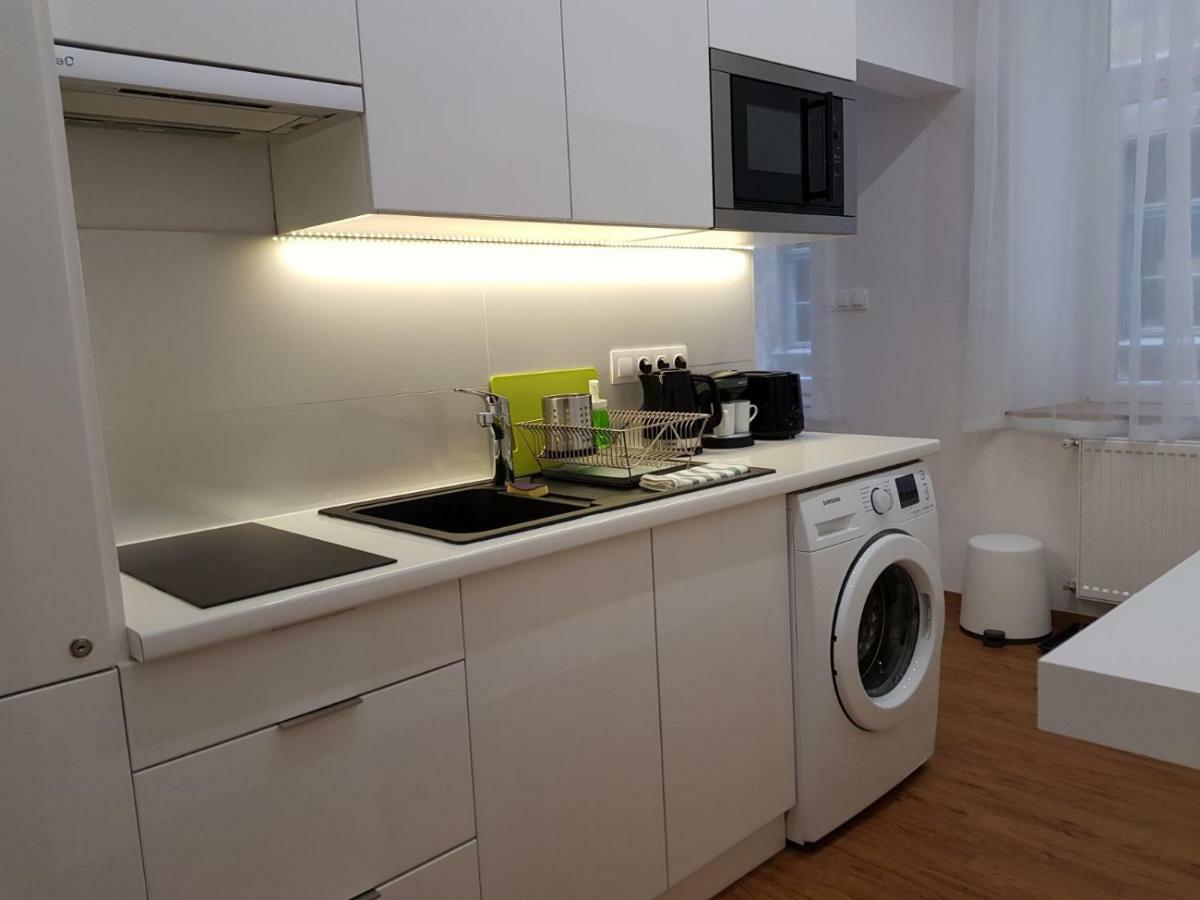 Renaissance Studio Apartment Budapeste Exterior foto