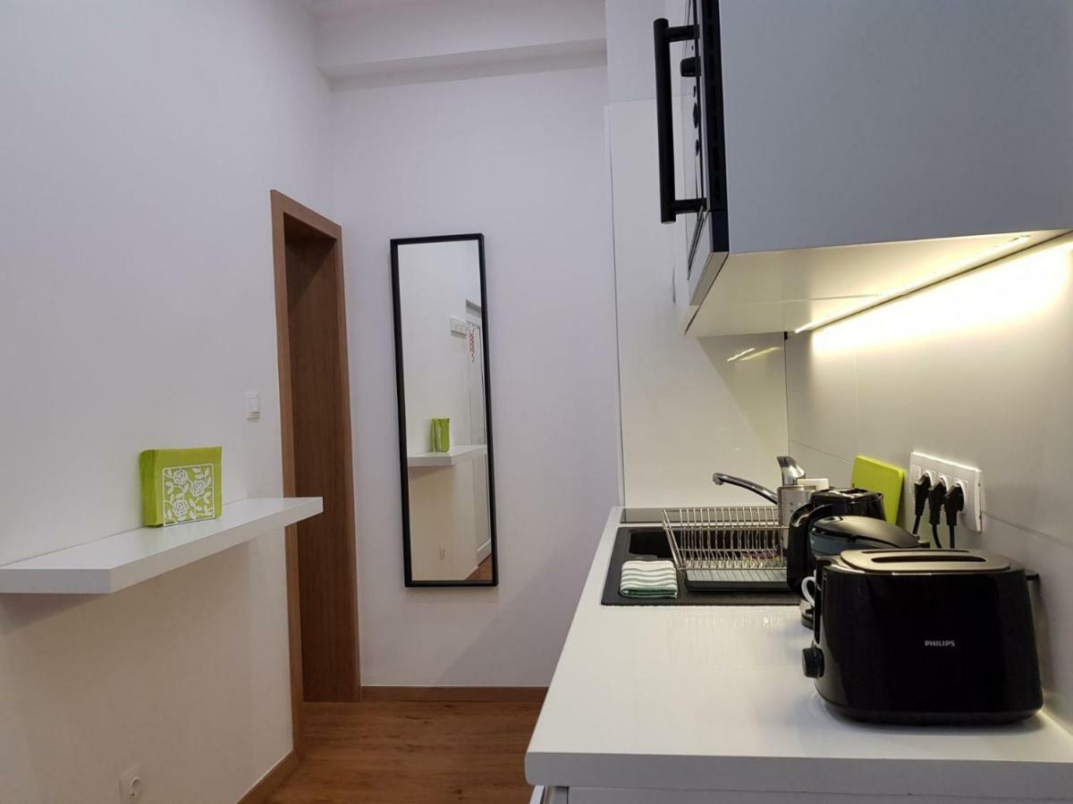 Renaissance Studio Apartment Budapeste Exterior foto